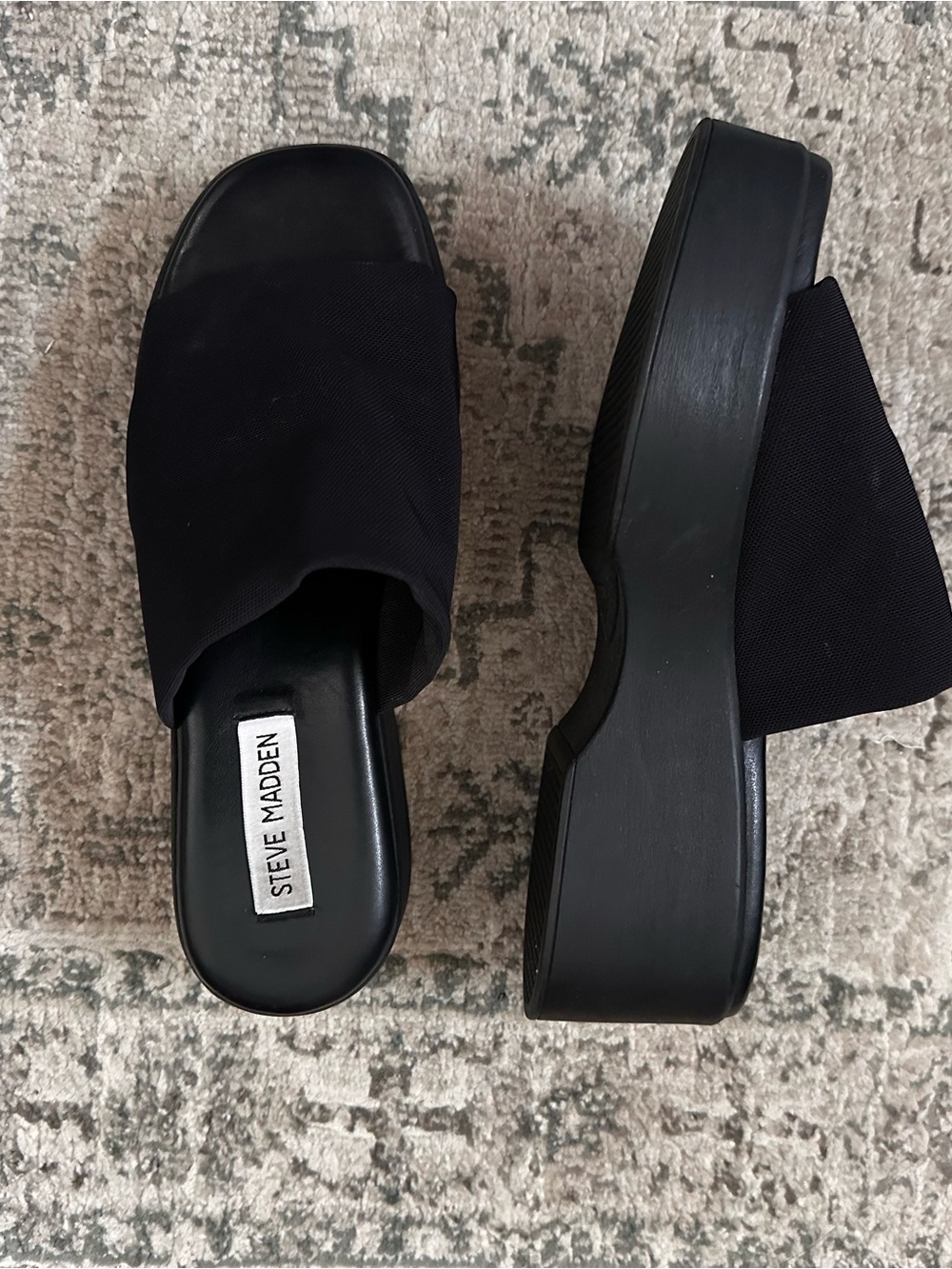 Steve Madden Black Fabric Wide-Band Platform Slides | Slinky30